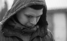 The Ultimate Snuggie Buyers’ Guide