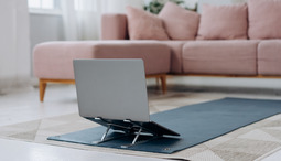 Types of hot tub floor mats to look for